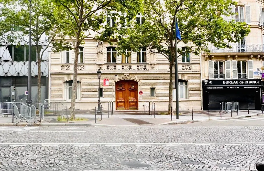 Cosy Place Entre L'Arc De Triomphe Et Les Champs-Elysees-1