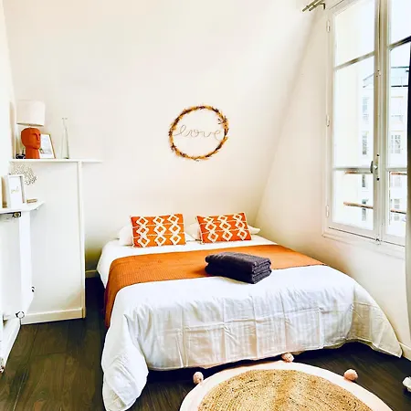 Cosy Place Entre L'Arc De Triomphe Et Les Champs-Elysees-2